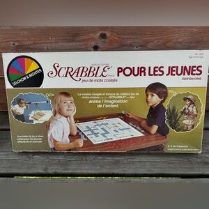 Vintage ! Jeu de Scrabble brand Jeu de mots croisés pour les Jeunes! 1984 (B)